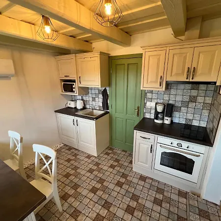 Várlak Apartamento Pannonhalma
