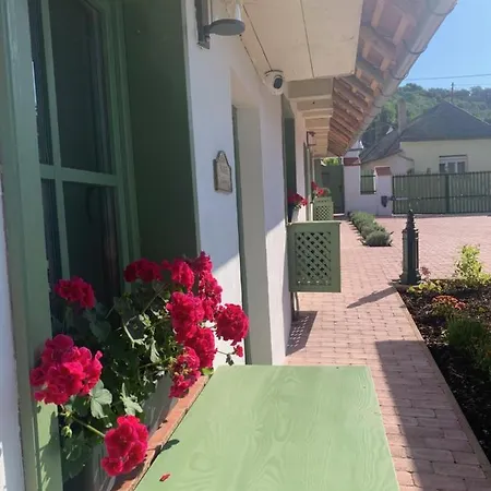 Várlak * Pannonhalma