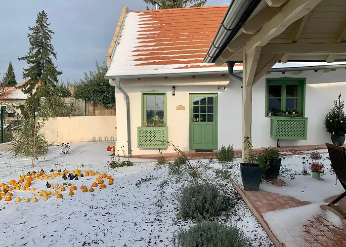 Varlak Vendeghaz Apartmán