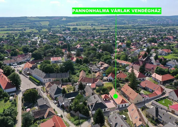 Varlak Vendeghaz * Pannonhalma